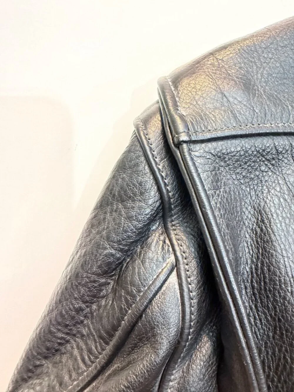 VTG Golden Bear Black Leather Moto Jacket Size 42 Scovill Zipper Quilted Liner